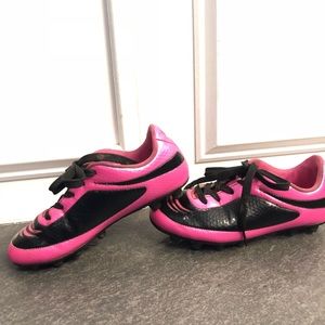Little kid soccer cleats size 12.5